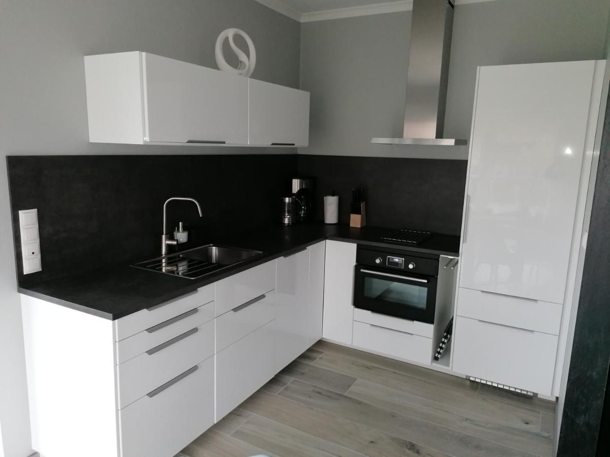 Ferienhaus Devilina Mit Sauna Am Harkebruegger See Barssel  Exteriör bild